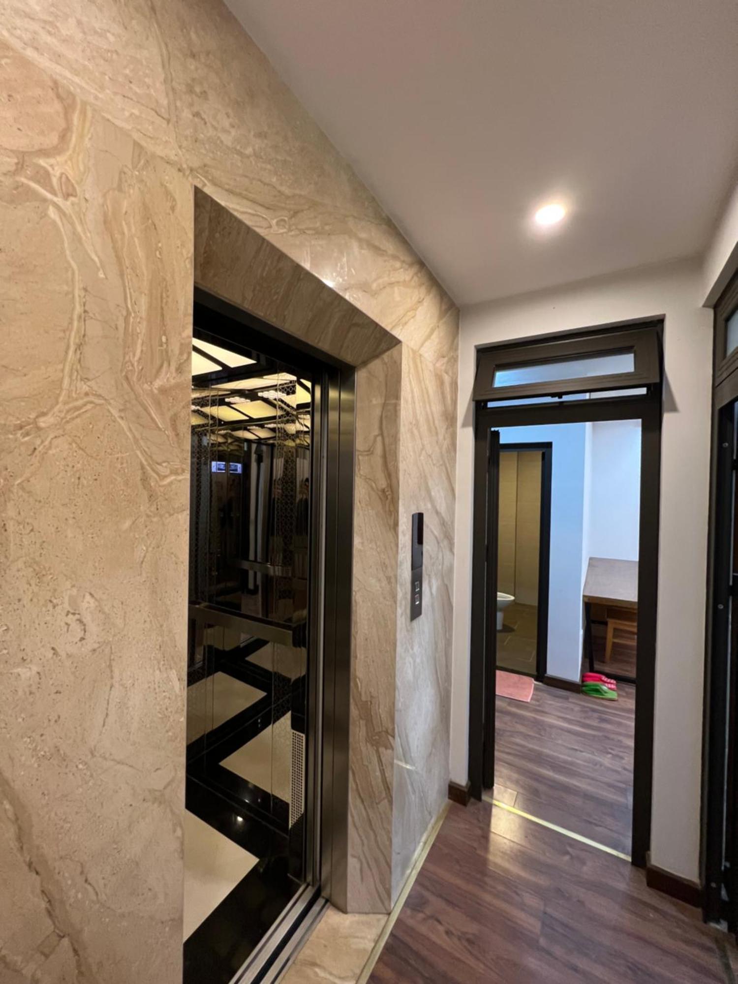 54 Homestay Van Mieu 河内 外观 照片
